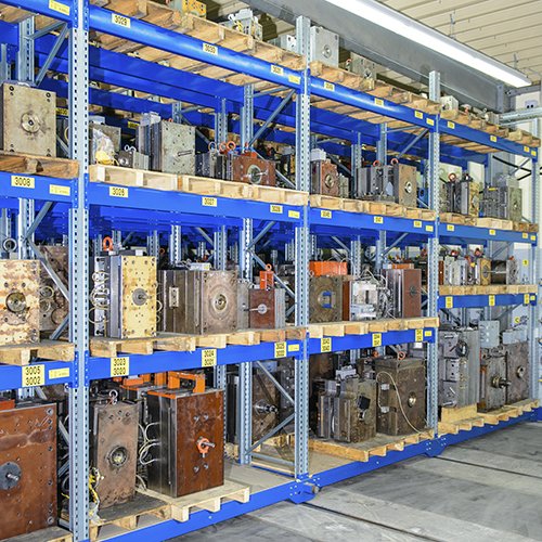 Warehouse for tool manufacturing equipment